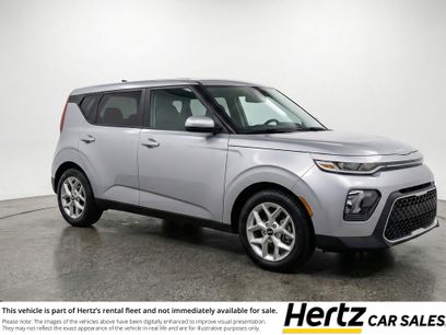 Used 2025 Kia Soul LX w/ LX Technology Package