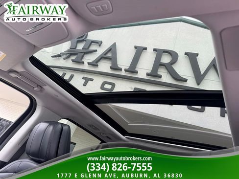 Used 2025 Lincoln Navigator Reserve AWD/4WD image 25