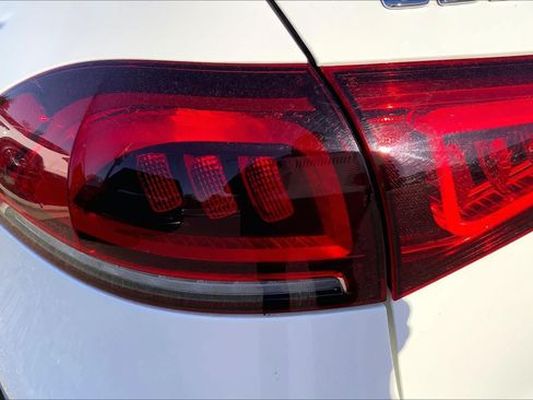 Used 2022 Mercedes-Benz GLE 350 4MATIC image 27