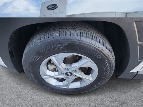 Used 2024 Hyundai Tucson SEL image 3