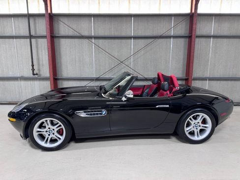 Used 2002 BMW Z8 RWD image 1