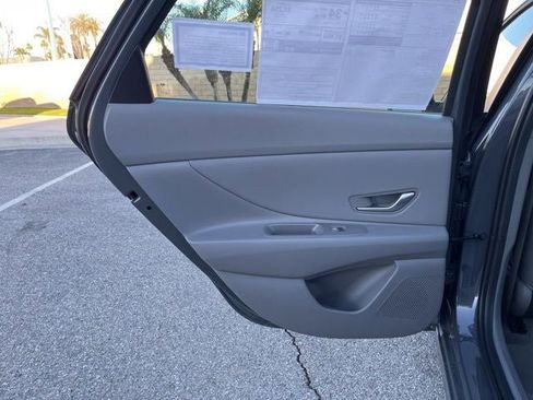 New 2026 Hyundai Elantra SEL Sport Premium image 25