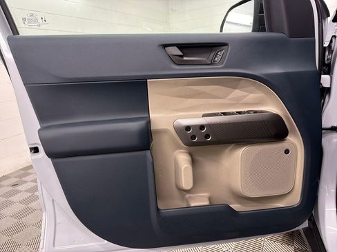 New 2026 Ford Maverick Lariat AWD/4WD image 15