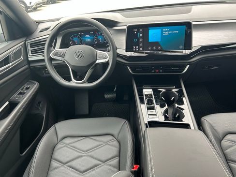 New 2026 Volkswagen Atlas SE image 9