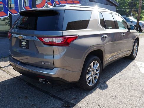 Used 2018 Chevrolet Traverse Premier AWD/4WD image 40