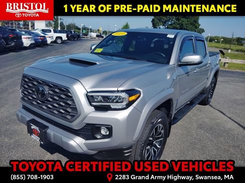 Used 2021 Toyota Tacoma TRD Sport w/ TRD Premium Sport Package AWD/4WD image 2