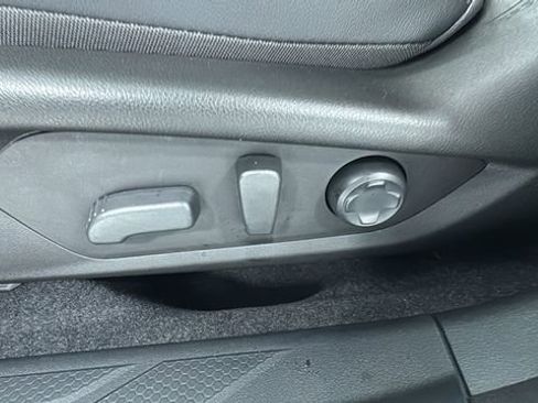 New 2026 Subaru Outback Touring XT image 11