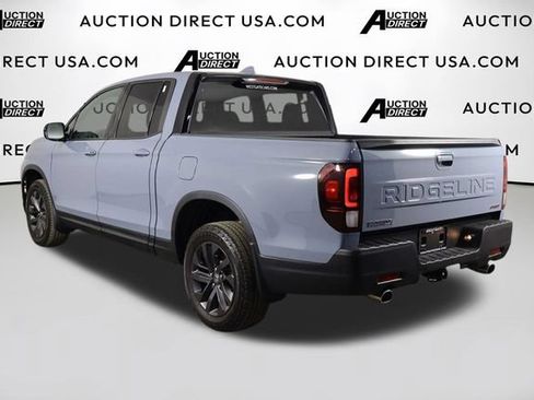 Used 2024 Honda Ridgeline Sport image 42