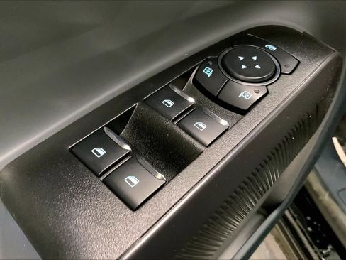 New 2026 Ford Maverick Lobo AWD/4WD image 17