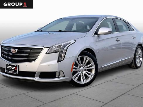 Used 2019 Cadillac XTS Luxury image 1
