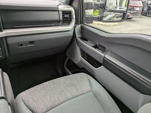 Used 2024 Ford F250 XLT AWD/4WD image 17