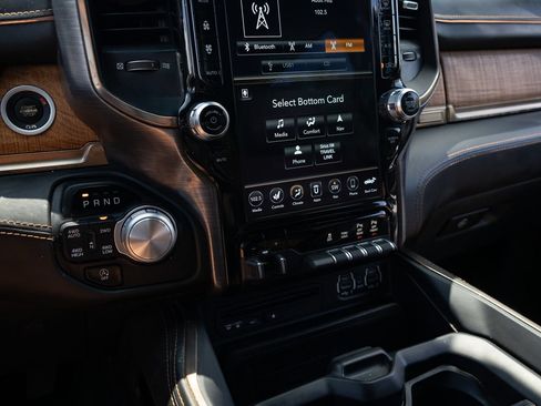 Used 2019 RAM 1500 Limited AWD/4WD image 25