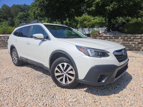 Used 2021 Subaru Outback Premium AWD/4WD image 28