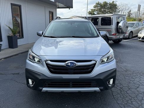Used 2022 Subaru Outback Limited image 2
