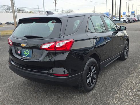 Certified 2021 Chevrolet Equinox LS image 16