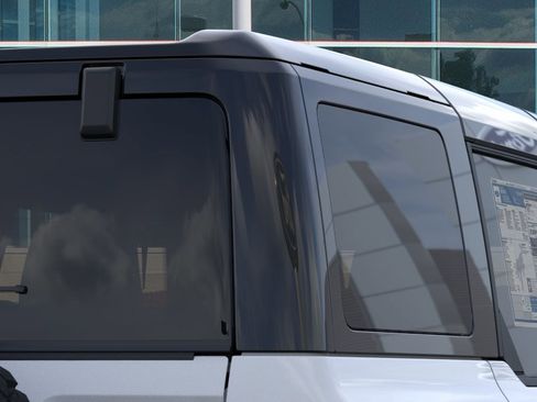 New 2026 Ford Bronco Badlands image 25