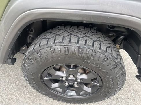 Used 2021 Jeep Wrangler Sport AWD/4WD image 11