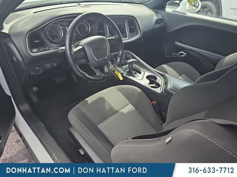 Used 2022 Dodge Challenger R/T RWD image 3