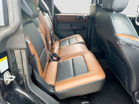 Used 2024 Ford Bronco Outer Banks AWD/4WD image 27