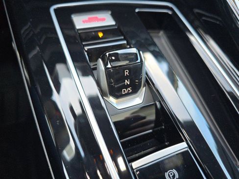 New 2026 Volkswagen GTI SE image 32