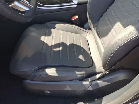 New 2026 Mercedes-Benz C 300 4MATIC Sedan image 15