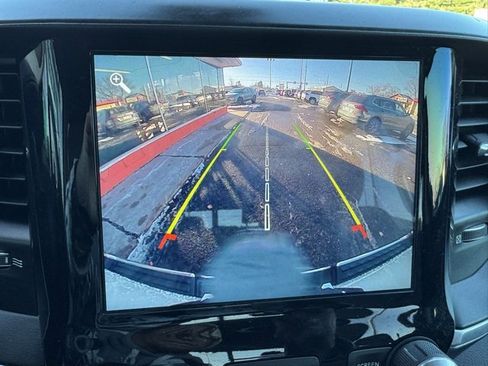 Used 2019 RAM 1500 Big Horn image 21