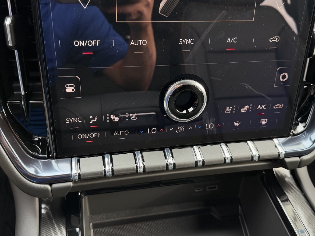 New 2027 GMC Yukon AT4 w/ AT4 Premium Plus Package AWD/4WD image 17