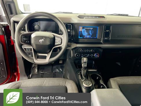 Used 2021 Ford Bronco Base w/ Sasquatch Package image 24
