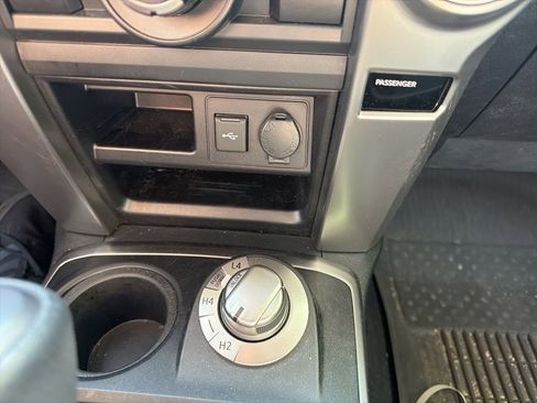 Used 2024 Toyota 4Runner SR5 Premium w/ Moonroof Package AWD/4WD image 21