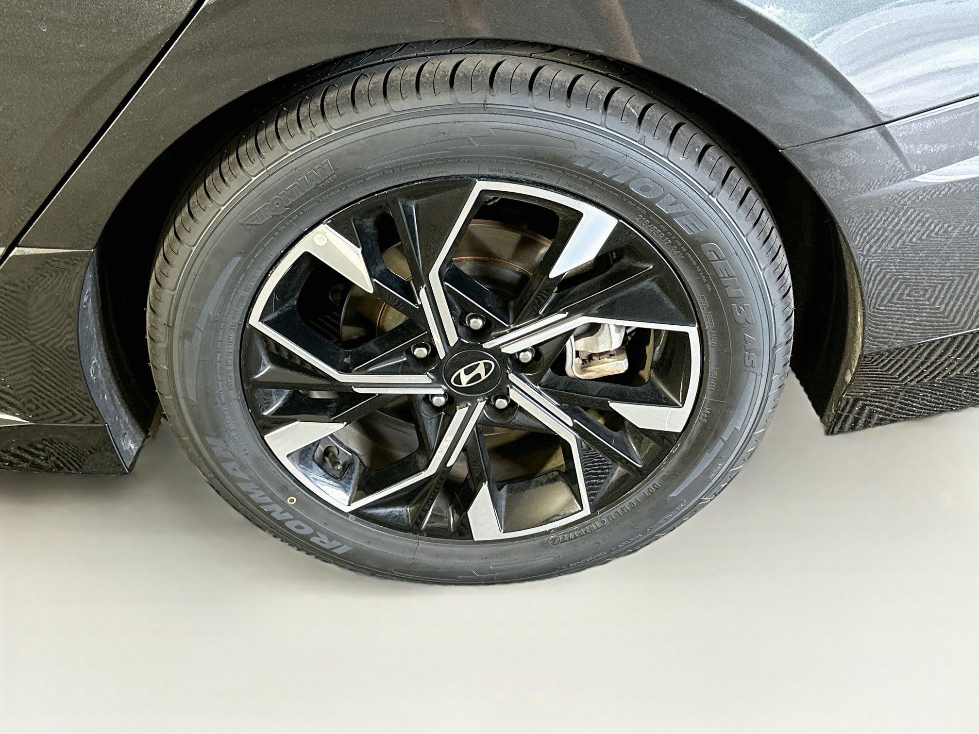 Used 2025 Hyundai Sonata SEL FWD image 11