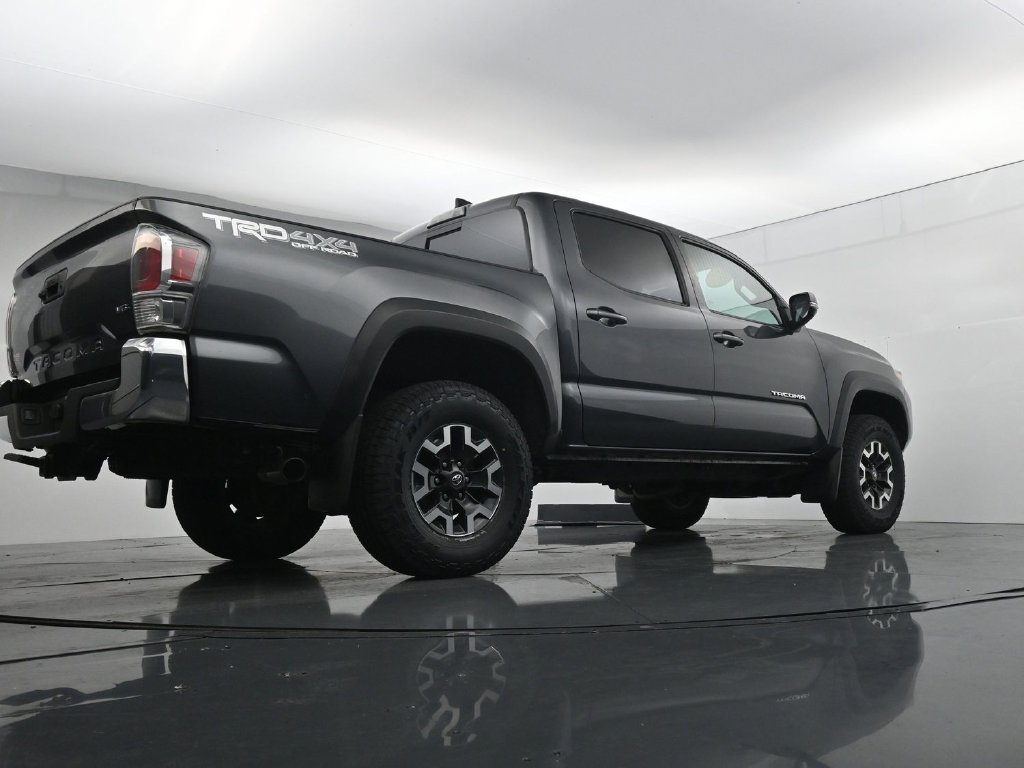 Used 2023 Toyota Tacoma TRD Off-Road AWD/4WD image 37