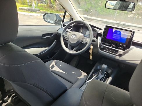 Used 2024 Toyota Corolla LE FWD image 14
