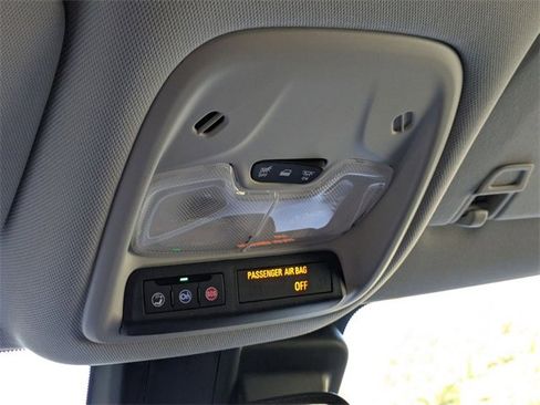 New 2025 Chevrolet TrailBlazer LT w/ Convenience Package image 21