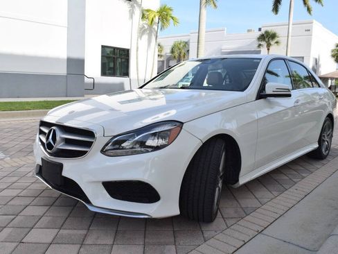 Used 2014 Mercedes-Benz E 350 4MATIC Sedan image 2