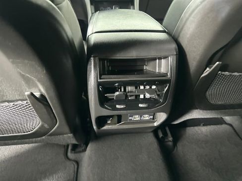 Certified 2023 Jeep Grand Cherokee Altitude image 18