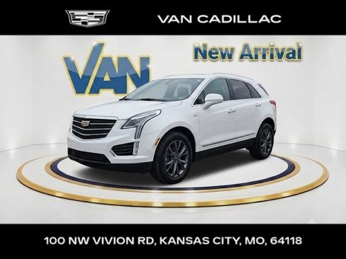 Used 2019 Cadillac XT5 Premium Luxury w/ LPO, Black Ice Package AWD/4WD image 1