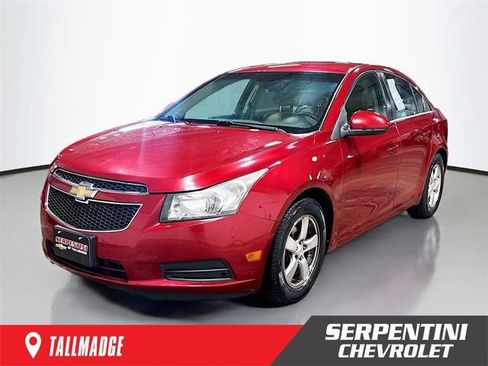 Used 2011 Chevrolet Cruze LT FWD image 1