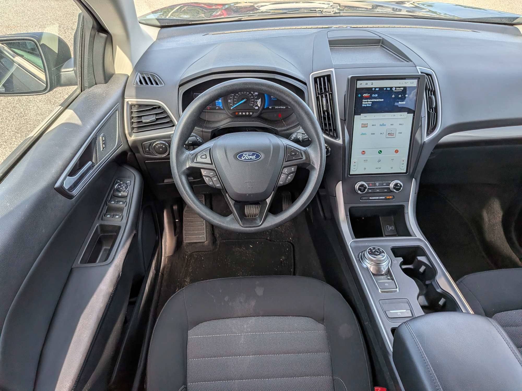Used 2024 Ford Edge SE AWD/4WD image 16