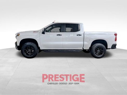 Used 2021 Chevrolet Silverado 1500 LT Trail Boss w/ Convenience Package II image 16