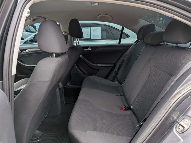 Used 2015 Volkswagen Jetta S w/ Welcome Package FWD image 9