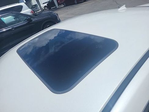 Used 2017 MAZDA MAZDA6 Touring FWD image 3