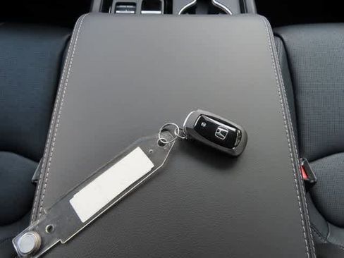 New 2025 Honda Pilot Elite image 26