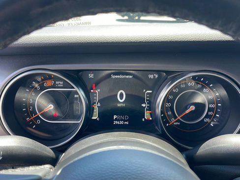 Used 2022 Jeep Wrangler Unlimited Sport AWD/4WD image 18