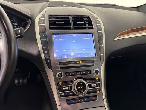 Used 2020 Lincoln MKZ Reserve w/ Elements Package FWD image 14