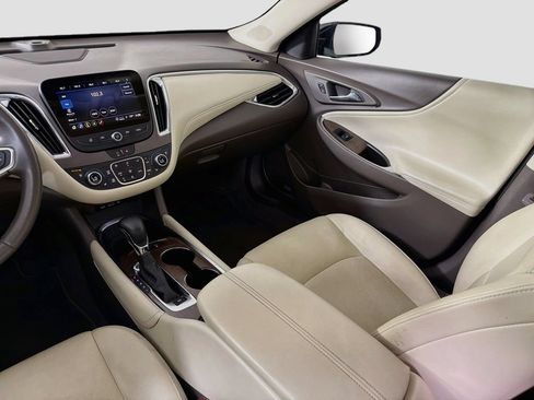 Used 2024 Chevrolet Malibu LT FWD image 29
