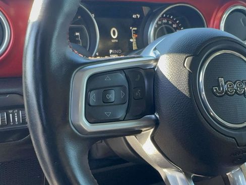 Used 2019 Jeep Wrangler Unlimited Rubicon w/ Dual Top Group image 13