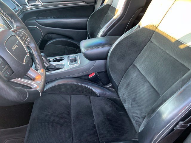 Used 2017 Jeep Grand Cherokee SRT AWD/4WD image 8