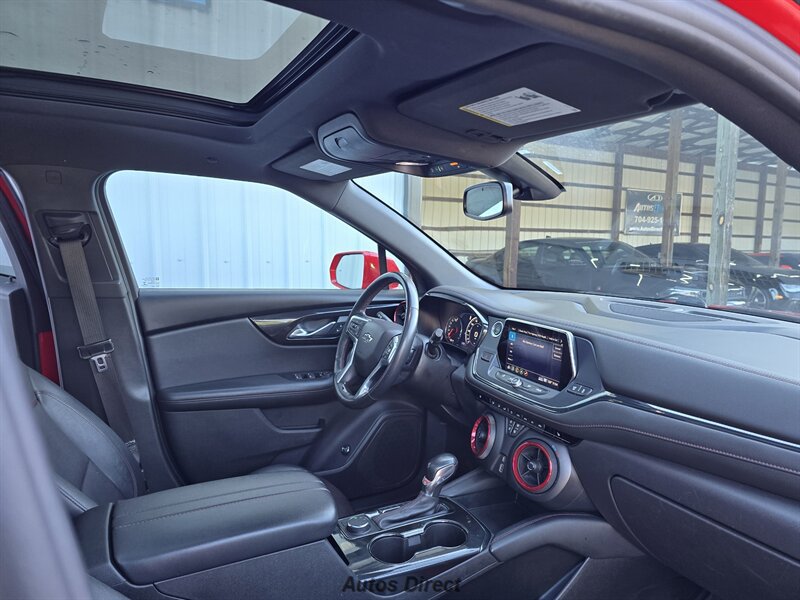 Used 2019 Chevrolet Blazer RS w/ Sun and Wheels Package FWD image 26