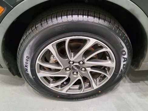 Used 2022 Lincoln Corsair AWD w/ Equipment Group 101A image 41