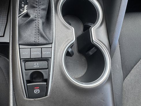 Certified 2023 Toyota Camry LE image 20